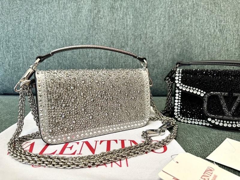 Va1e*ntin0 satchel bag